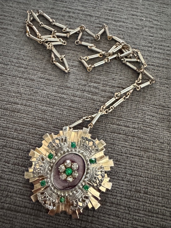 Jewelry - Vintage Military Order Sunburst Medal Shield Pendant Necklace Green Rhinestone